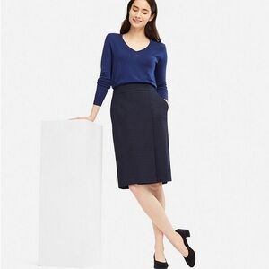 Uniqlo Navy Plaid High Waist Midi Skirt Quiet Luxury Office Classic